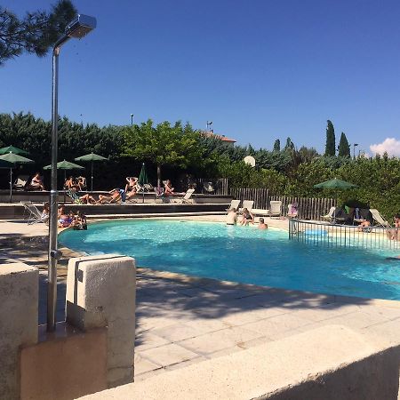 Camping Forcalquier Les Routes De Provence Hotel Екстериор снимка