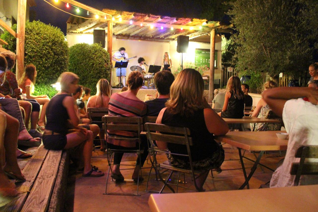 Camping Forcalquier Les Routes De Provence Hotel Екстериор снимка