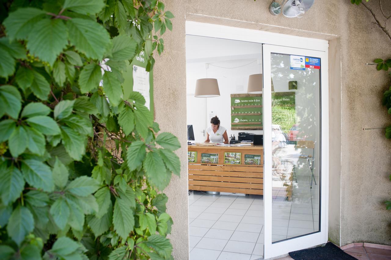 Camping Forcalquier Les Routes De Provence Hotel Екстериор снимка