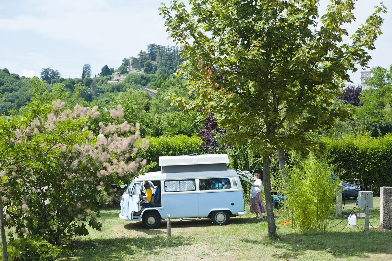 Camping Forcalquier Les Routes De Provence Hotel Екстериор снимка