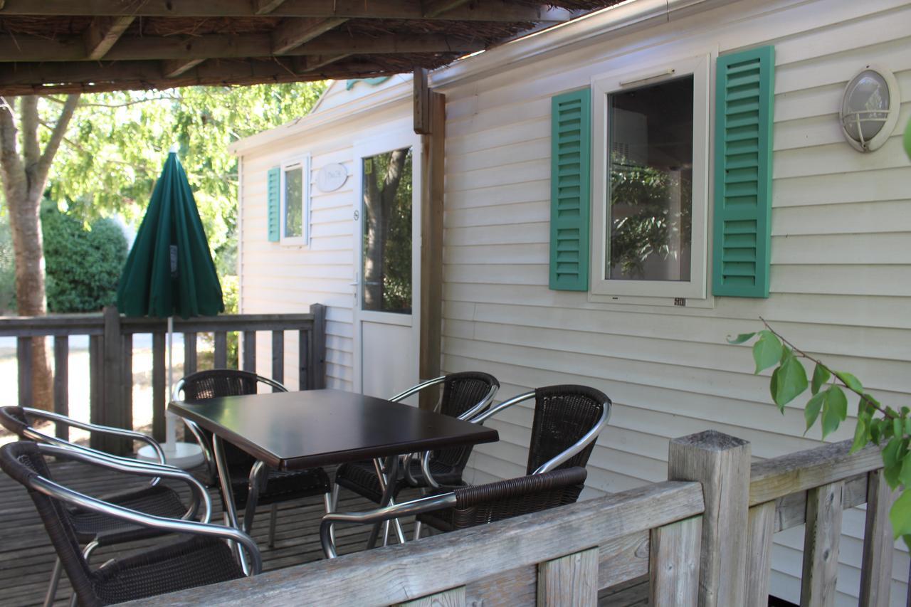Camping Forcalquier Les Routes De Provence Hotel Екстериор снимка