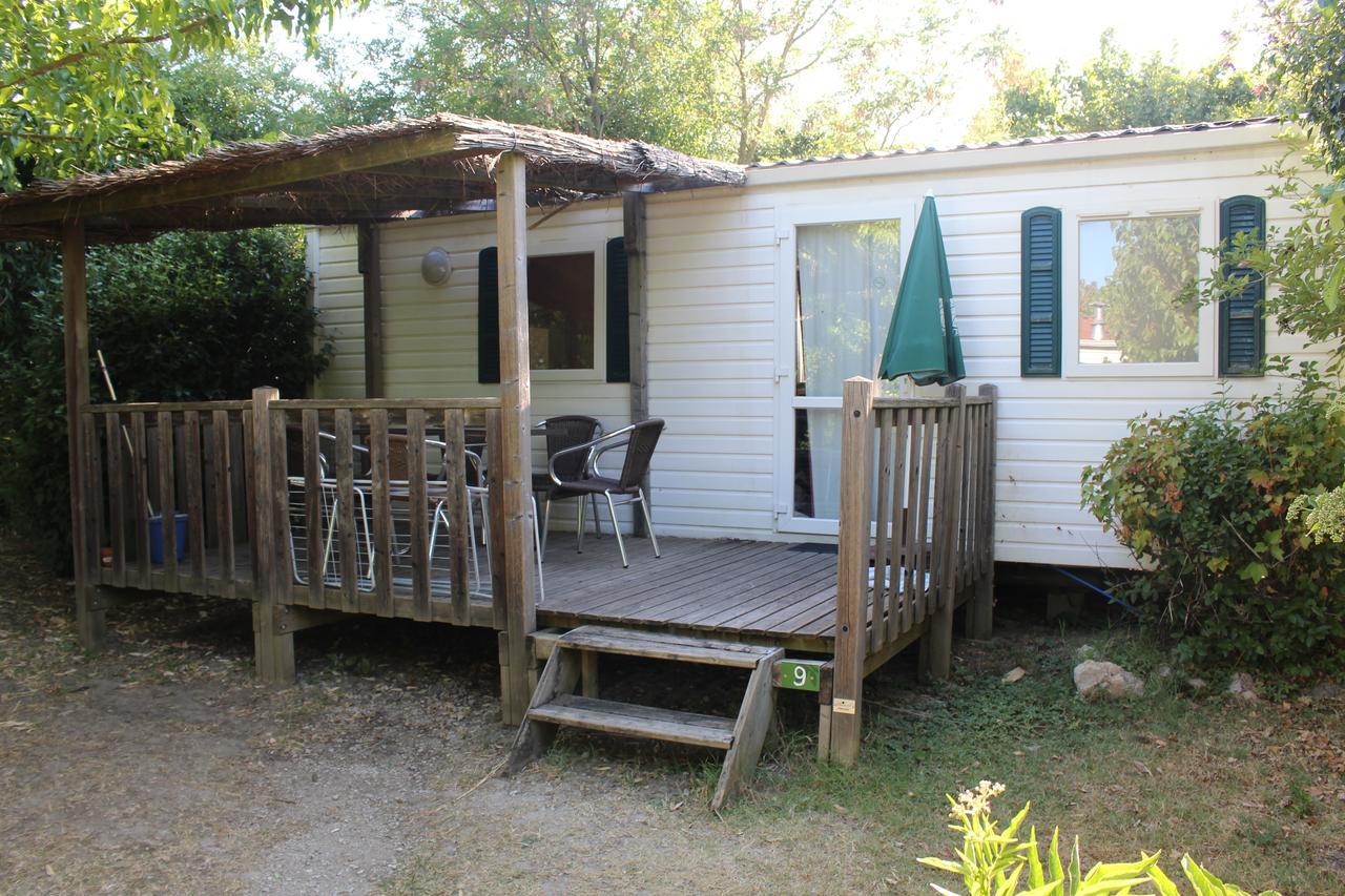 Camping Forcalquier Les Routes De Provence Hotel Екстериор снимка