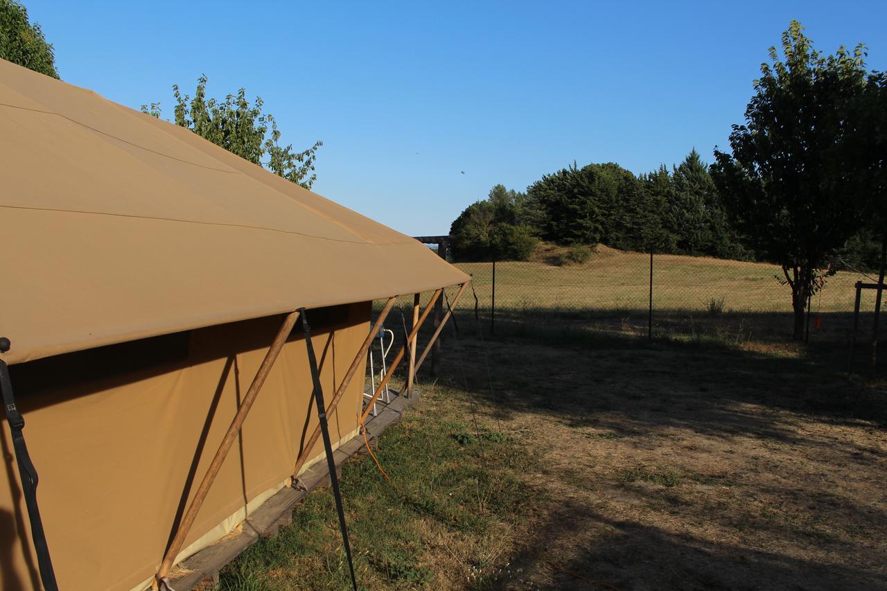 Camping Forcalquier Les Routes De Provence Hotel Екстериор снимка